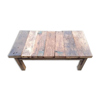 Table basse style brutaliste