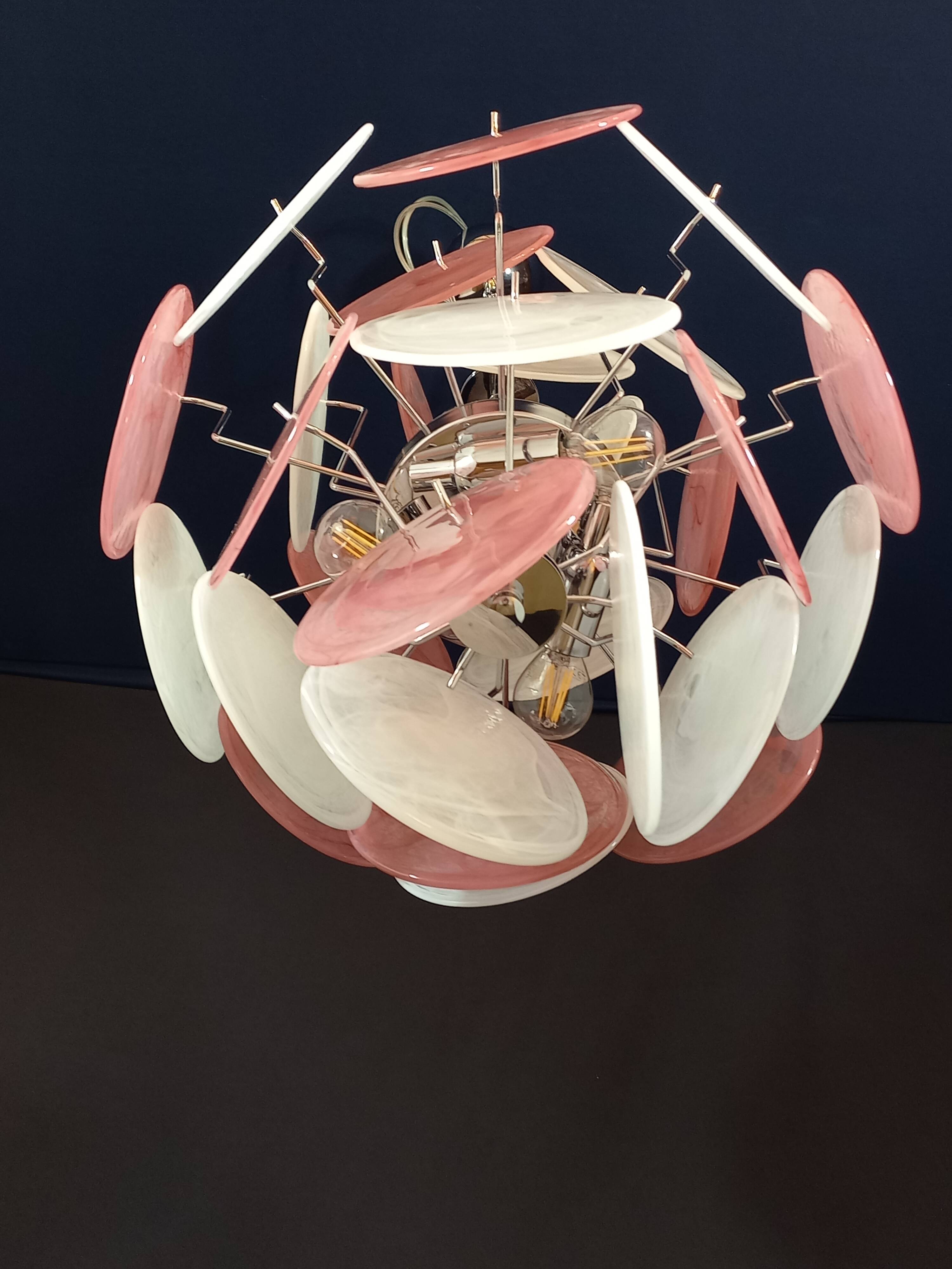 Handcrafted chandelier with alabaster disc glass, Murano glass.