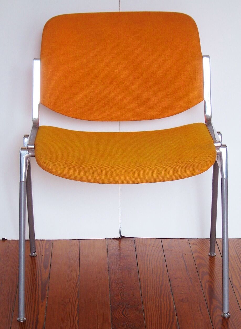 Lot de 4 chaises DSC106 design de Giancarlo Piretti