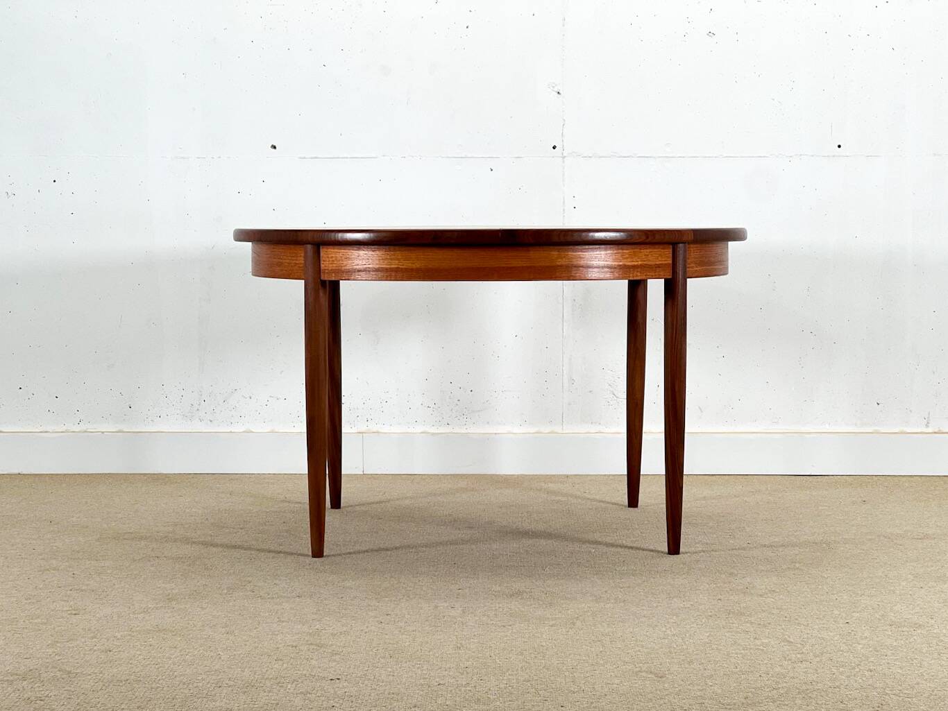 Round extending dining table by GPlan Fresco Collection 1960.