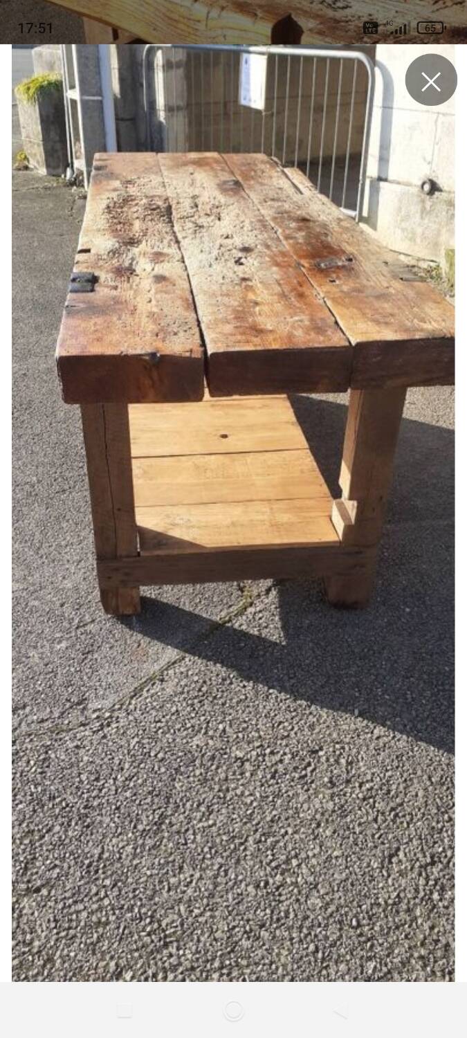 Woodworking bench