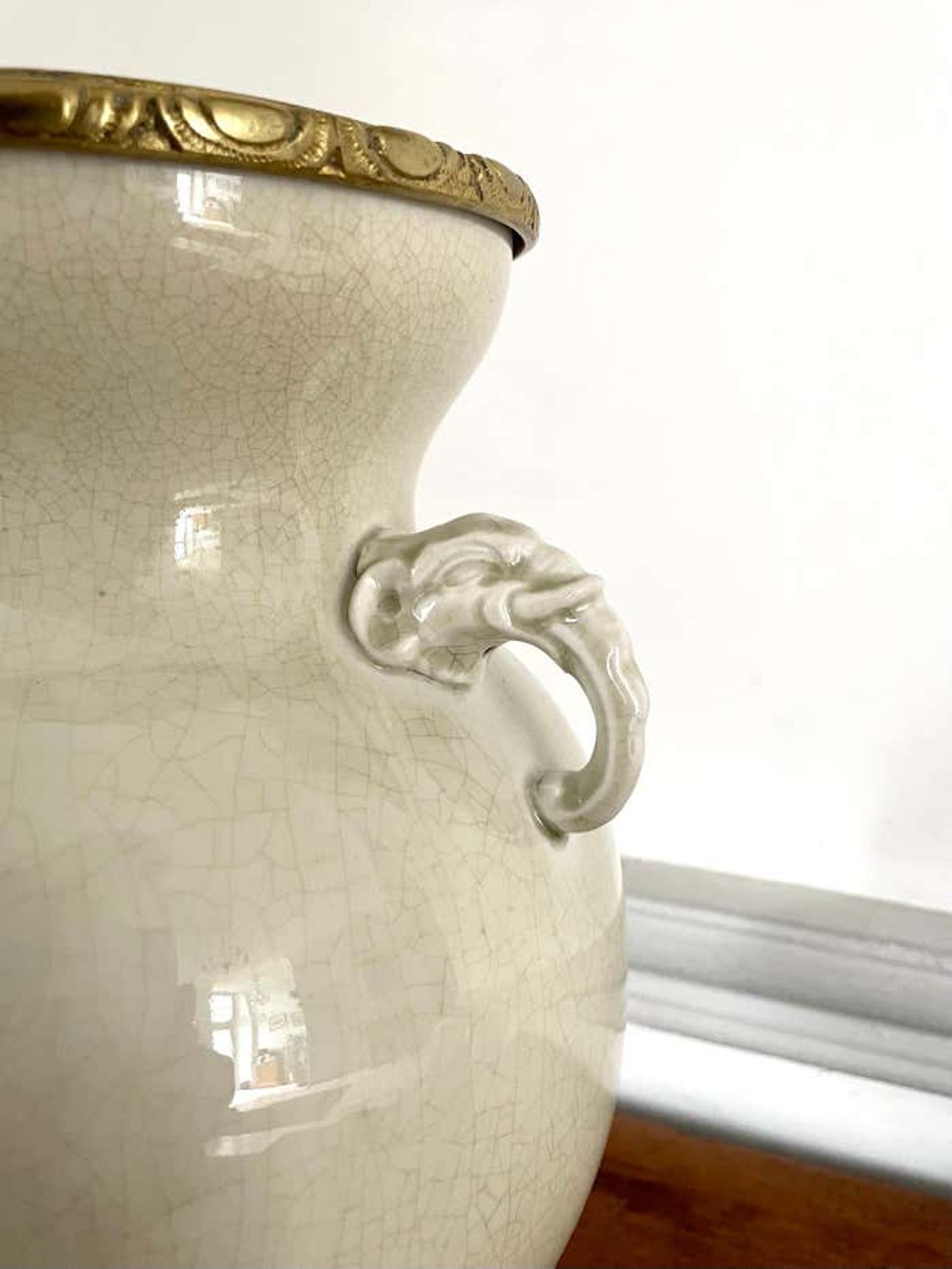 Vase and lamp foot in Chinese porcelain enamelled white cracked ivory - Qing - China XIXth