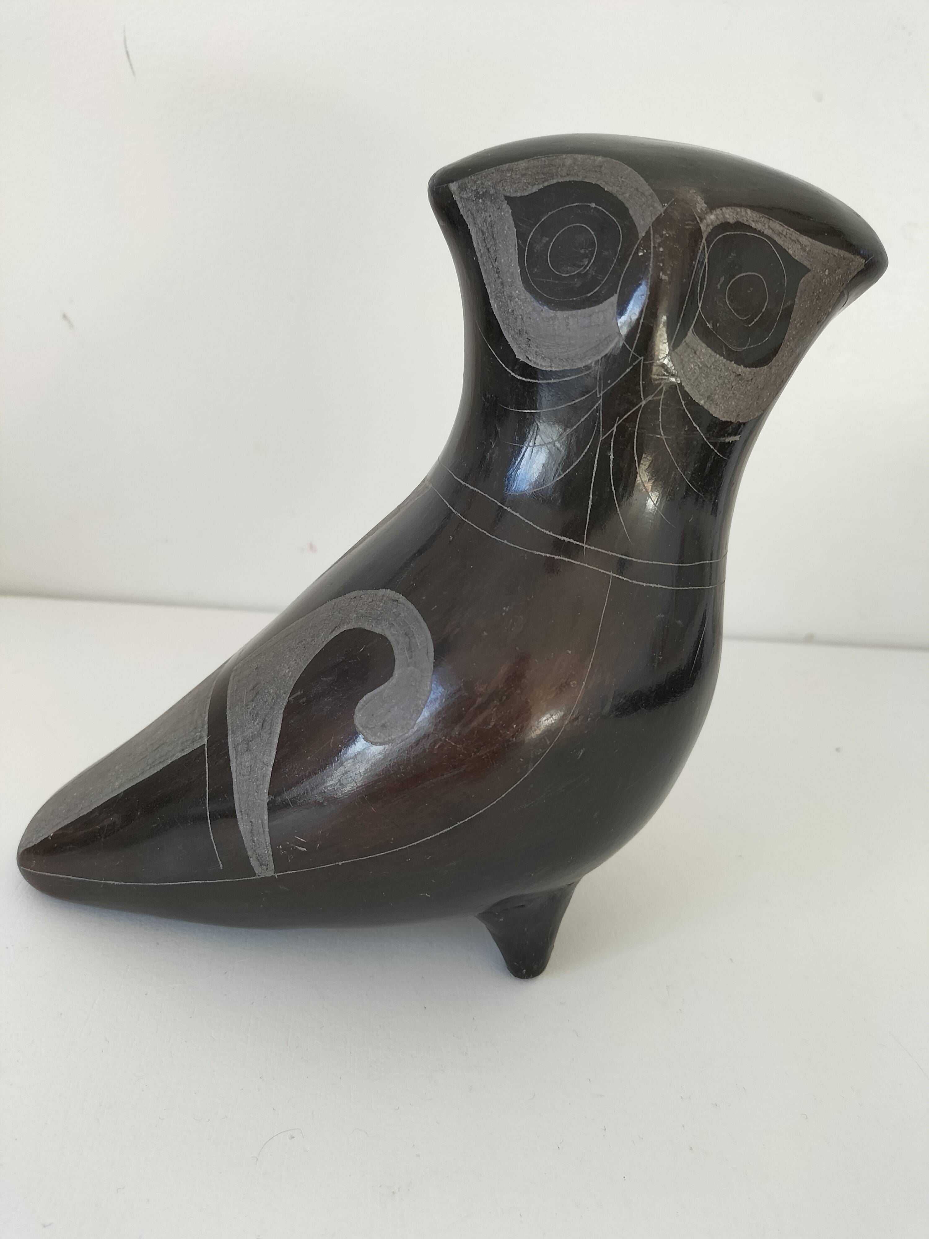 Engraved black ceramic owl signed Mexico