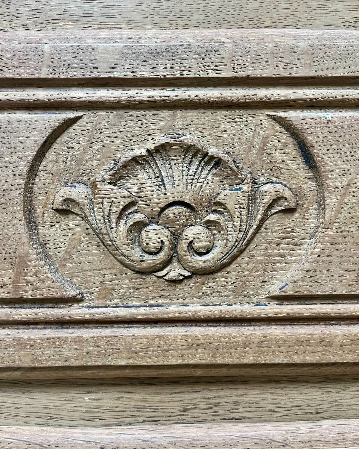Renovated shabby chic chest of drawers