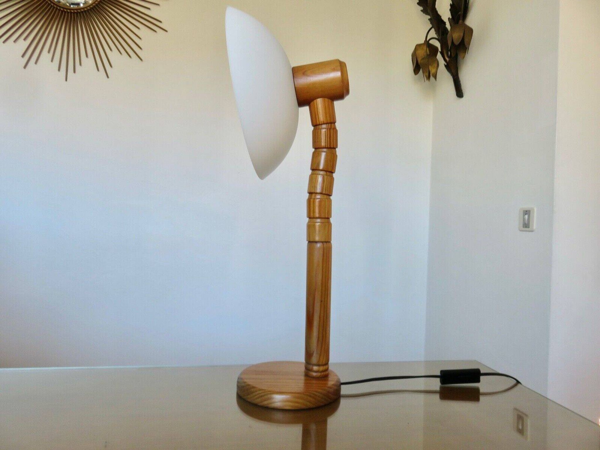 Scandinavian articulated lamp in pine and plastic 1970