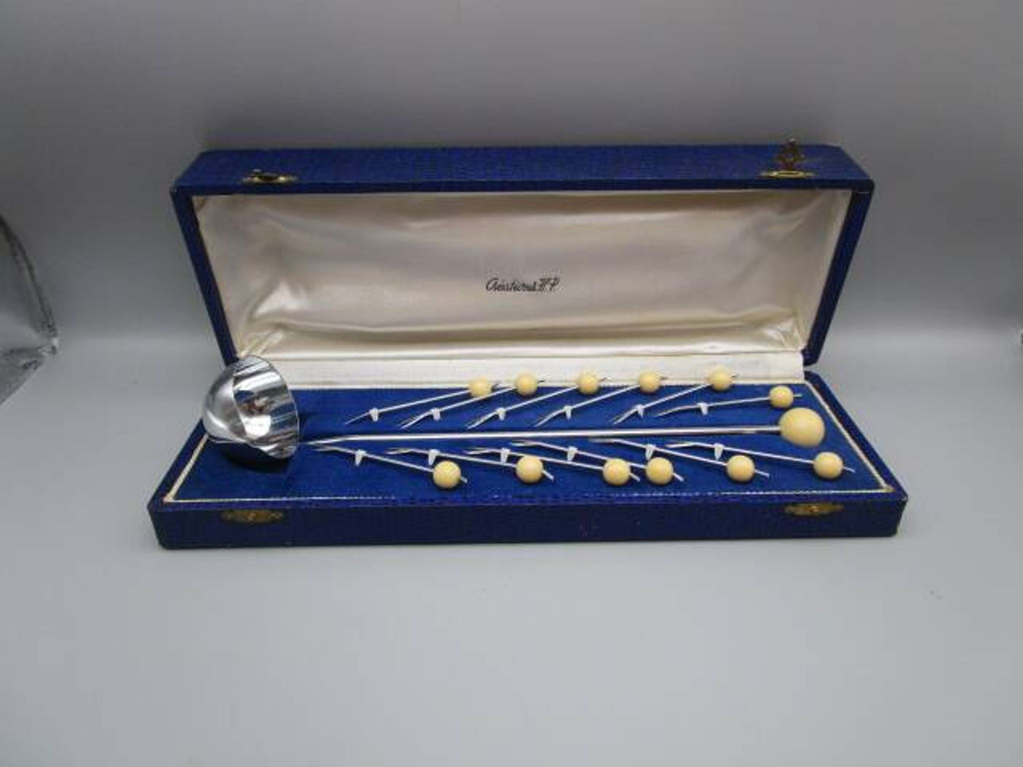 Vintage 60s olive or fruit liqueur service, new in box