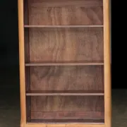 Adorable bibus library in blonde mahogany. With its marble.