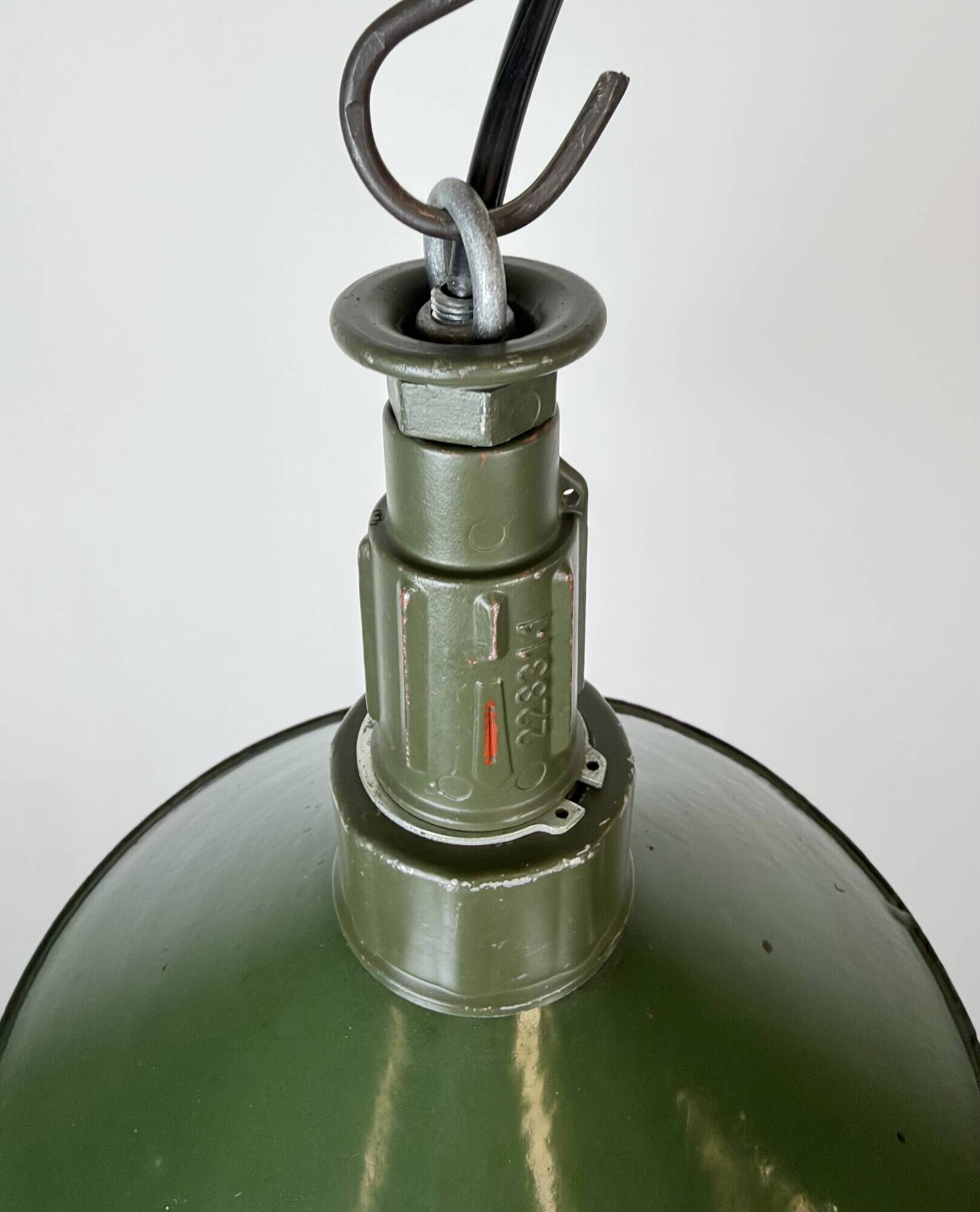 Industrial Green Enamel Military Pendant Lamp with Cast Aluminium Top, 1960