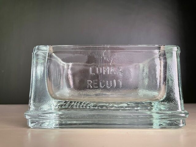 Lumax ashtray annealed glass paved 1950