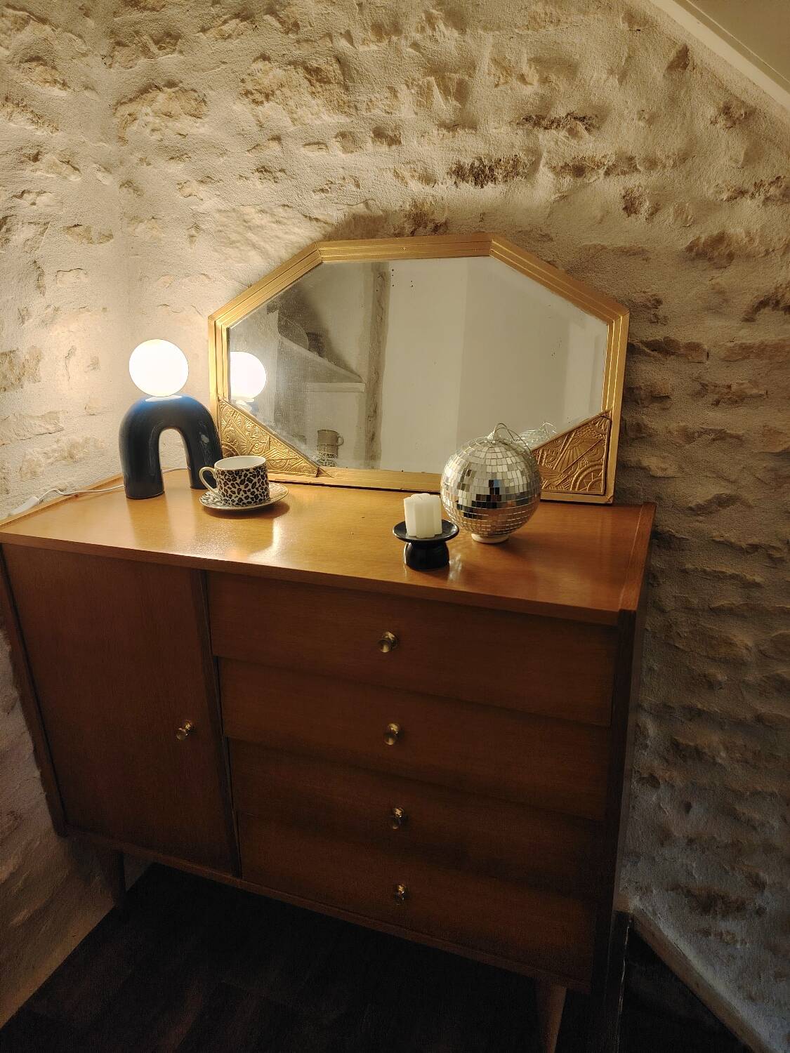 Commode asymétrique 70's