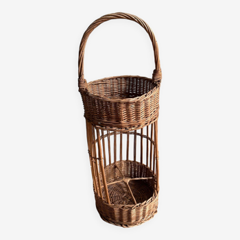 Wicker bottle holder