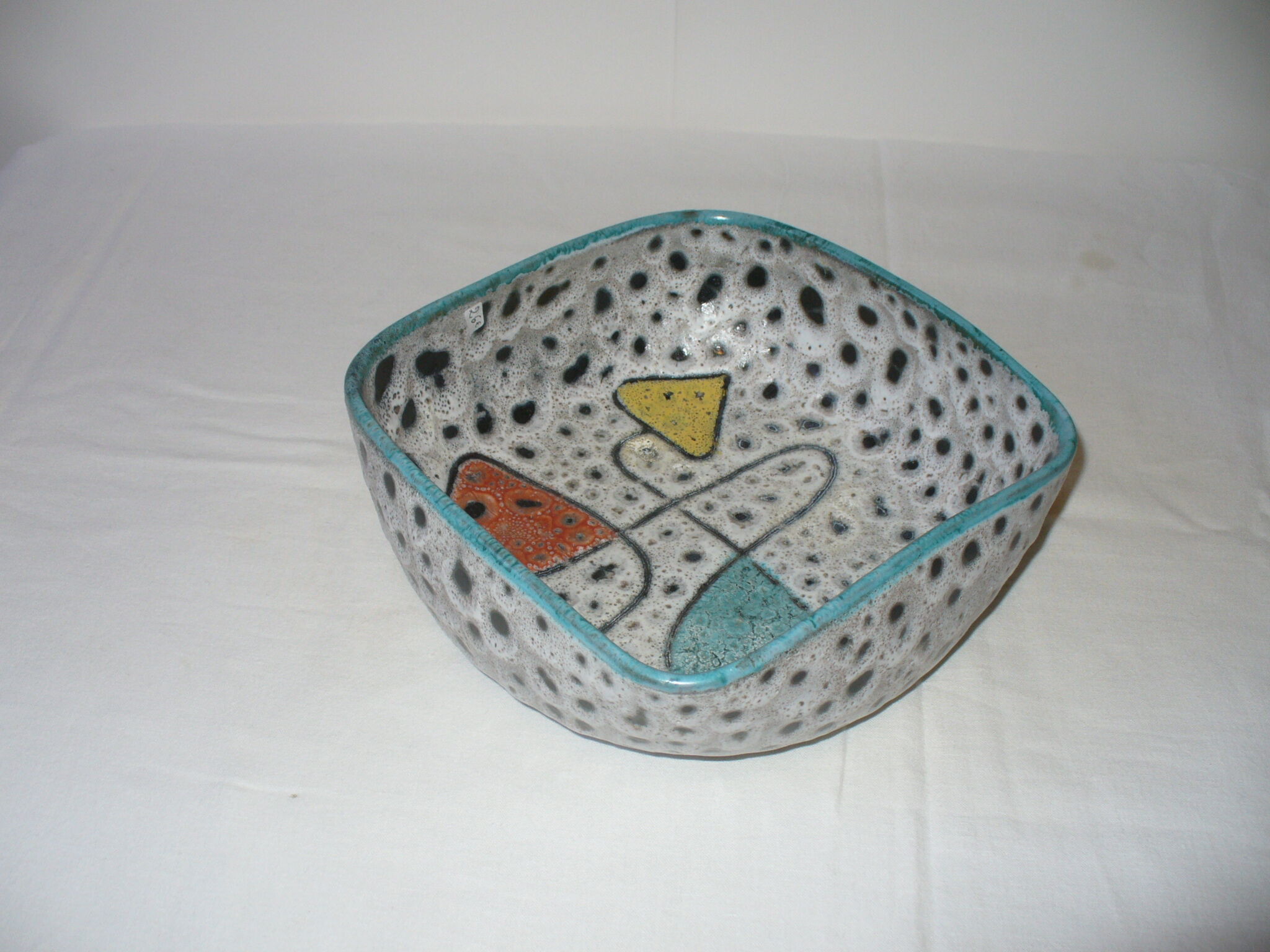 salad bowl - hyèvre ceramic fruit cup from the 50s