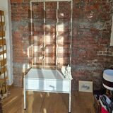 Plexi & funky 70's shelf