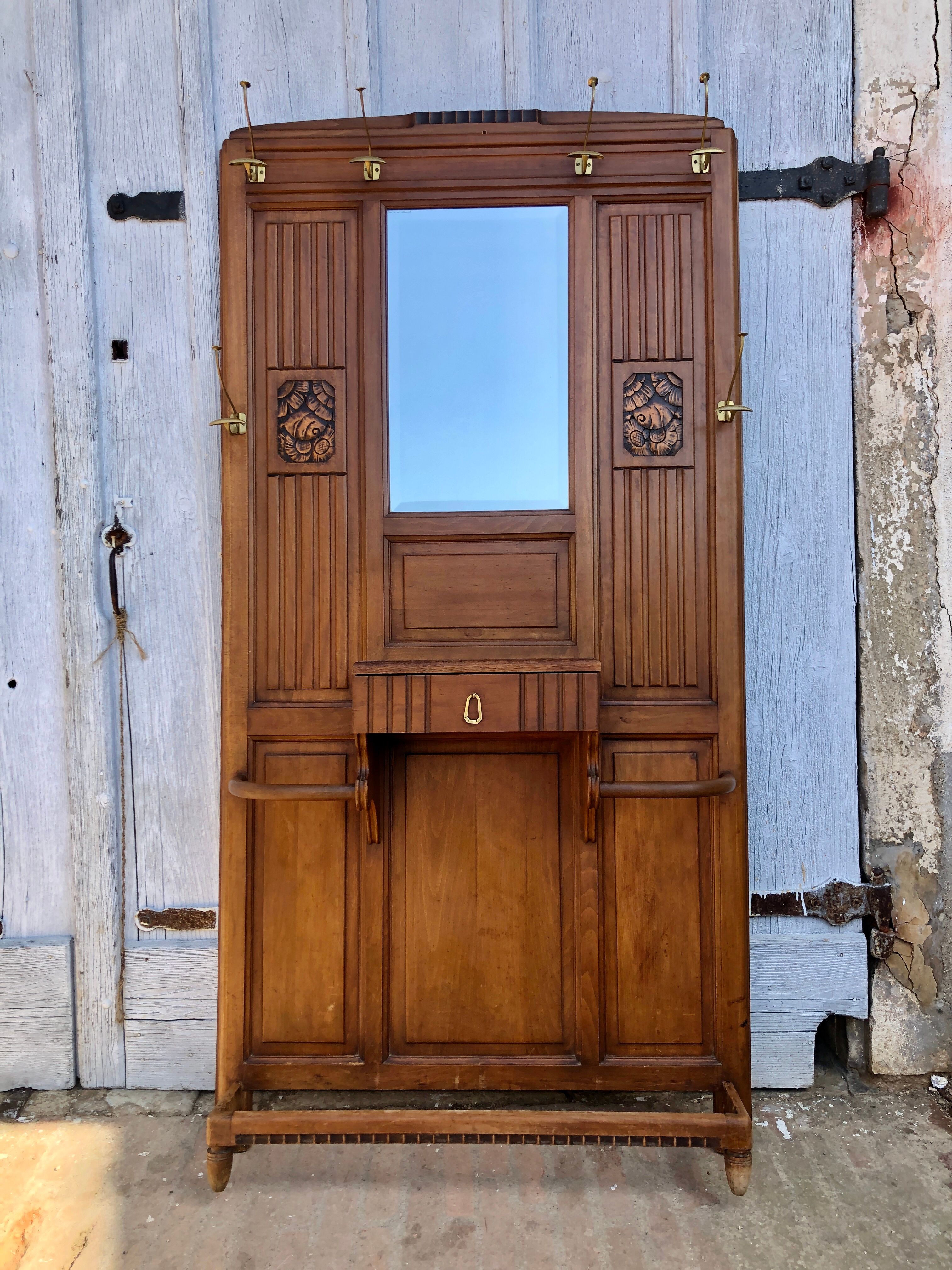 Art Deco coat rack wardrobe