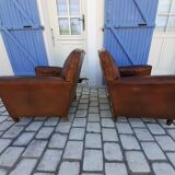 Pair of leather club chairs 30/40s