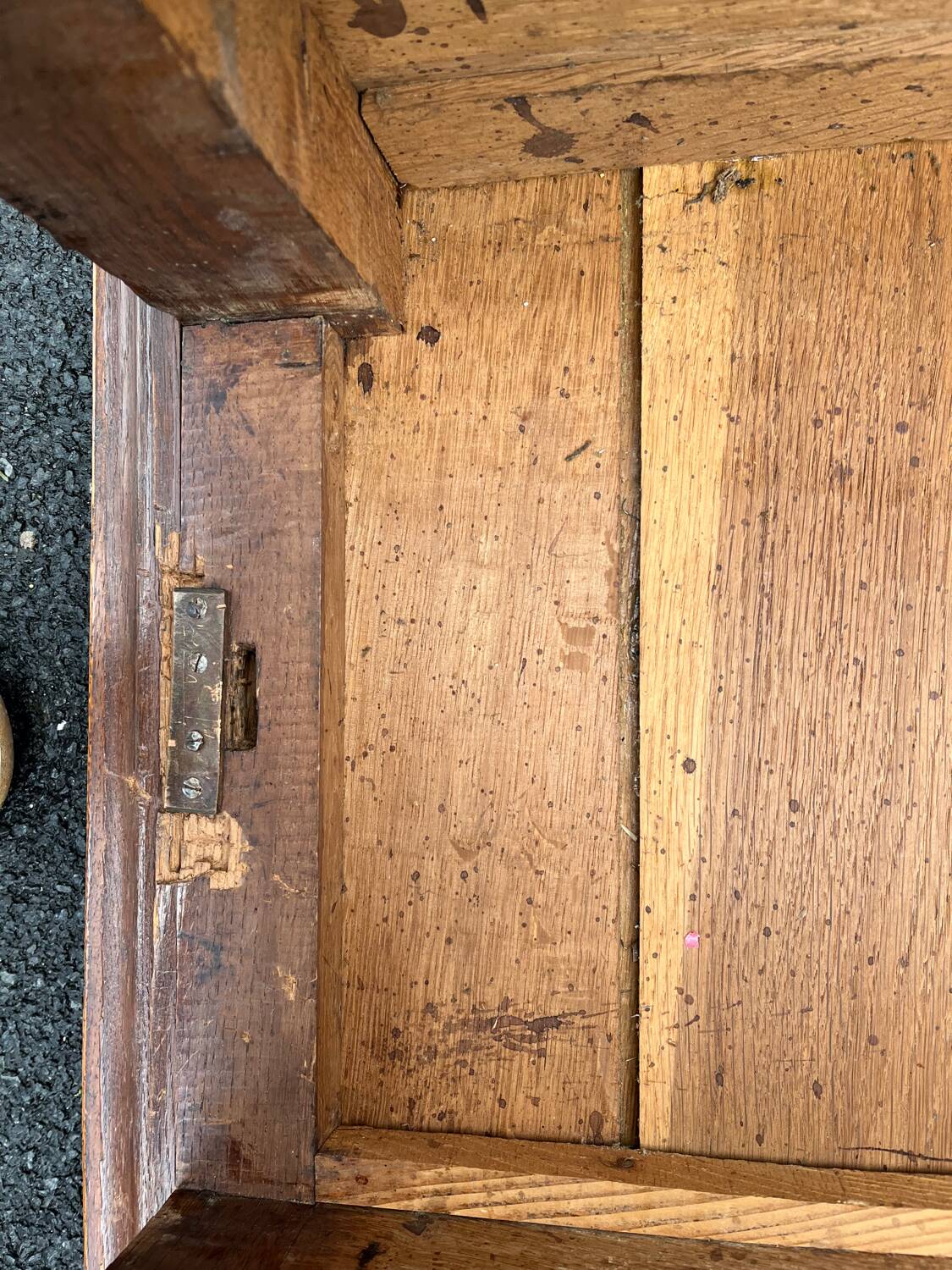 Desk with tiered secret drawer in solid oak Louis XIII