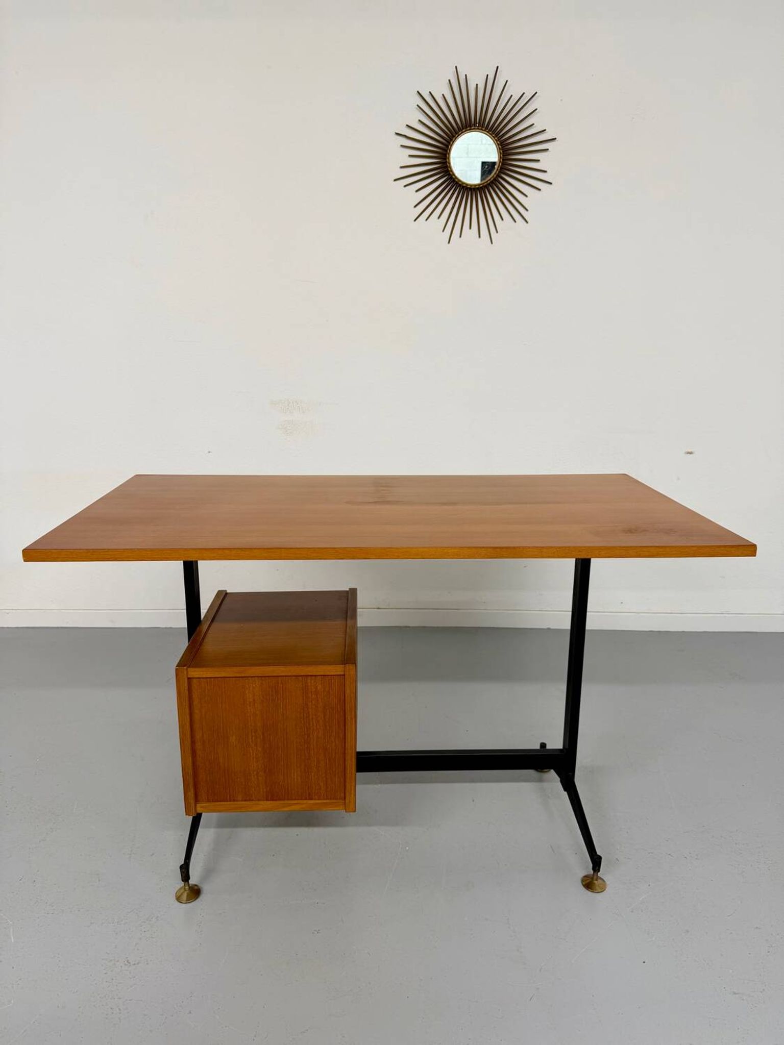 Vintage Italian design desk from the 1960s in wood and metal.