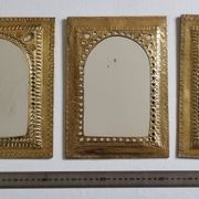 Ensemble de 3 miroirs en laiton repoussé, artisanat marocain, 20 x 25 cm