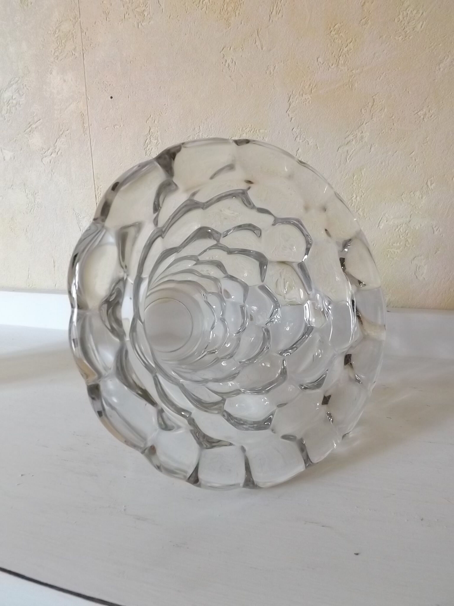 Stone vase from Avesn art deco 1930/1940