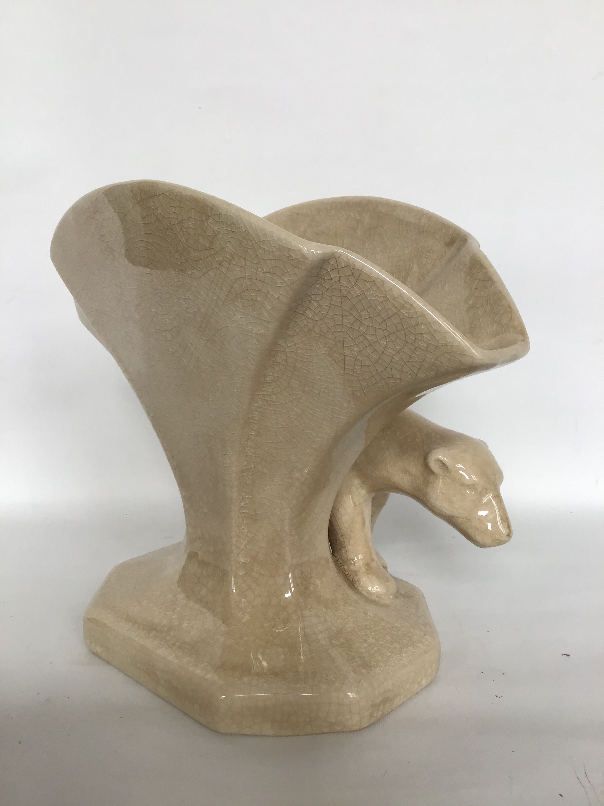 Art deco cracked vase