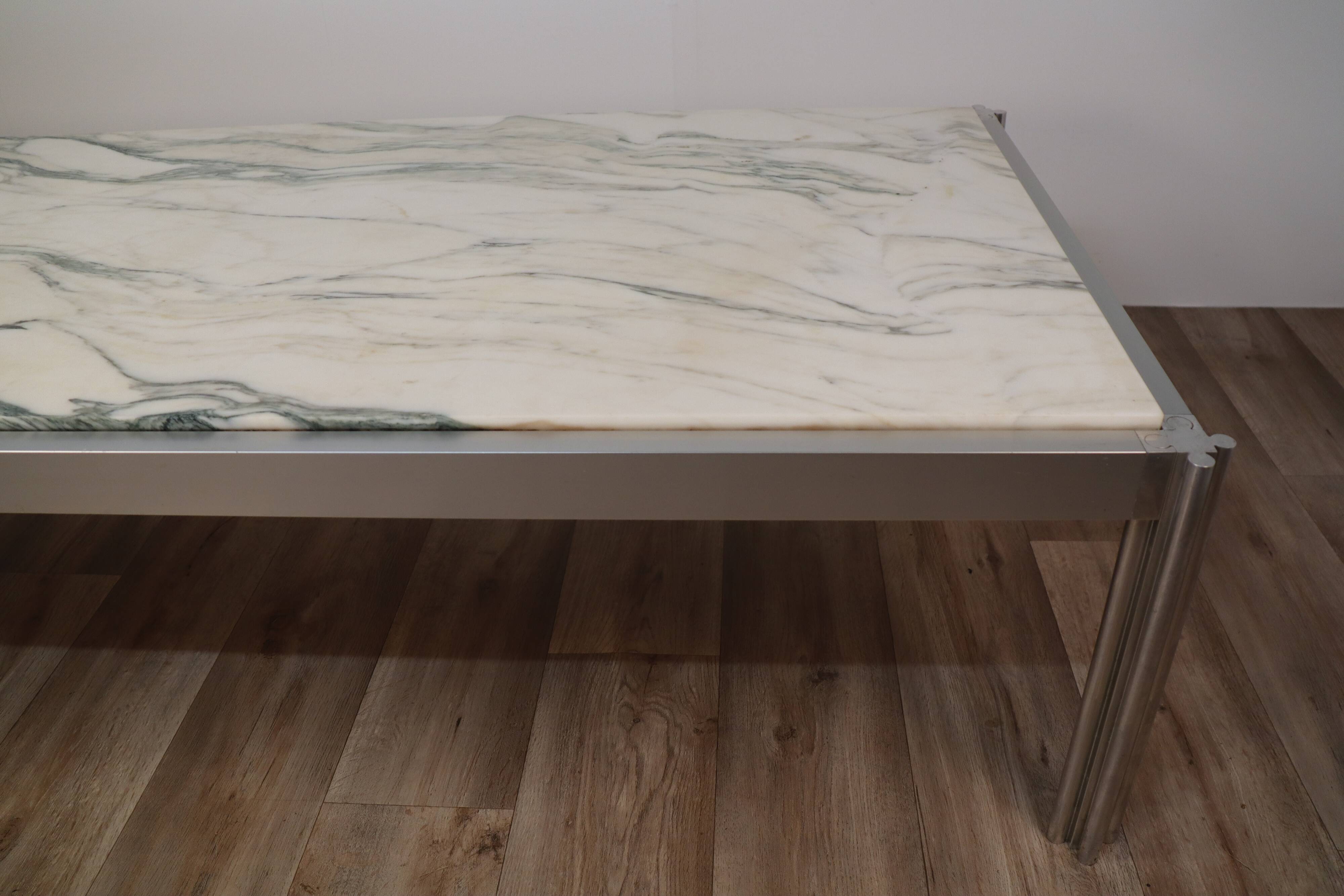 Table basse de Georges Ciancimino en marbre et aluminium, 1970