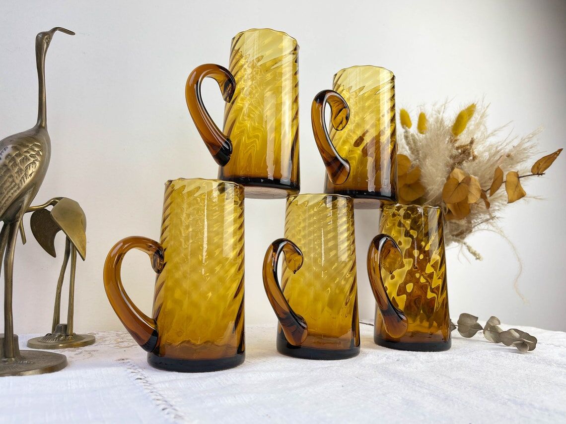 Set of 5 vintage beer glasses in amber twisted glass
