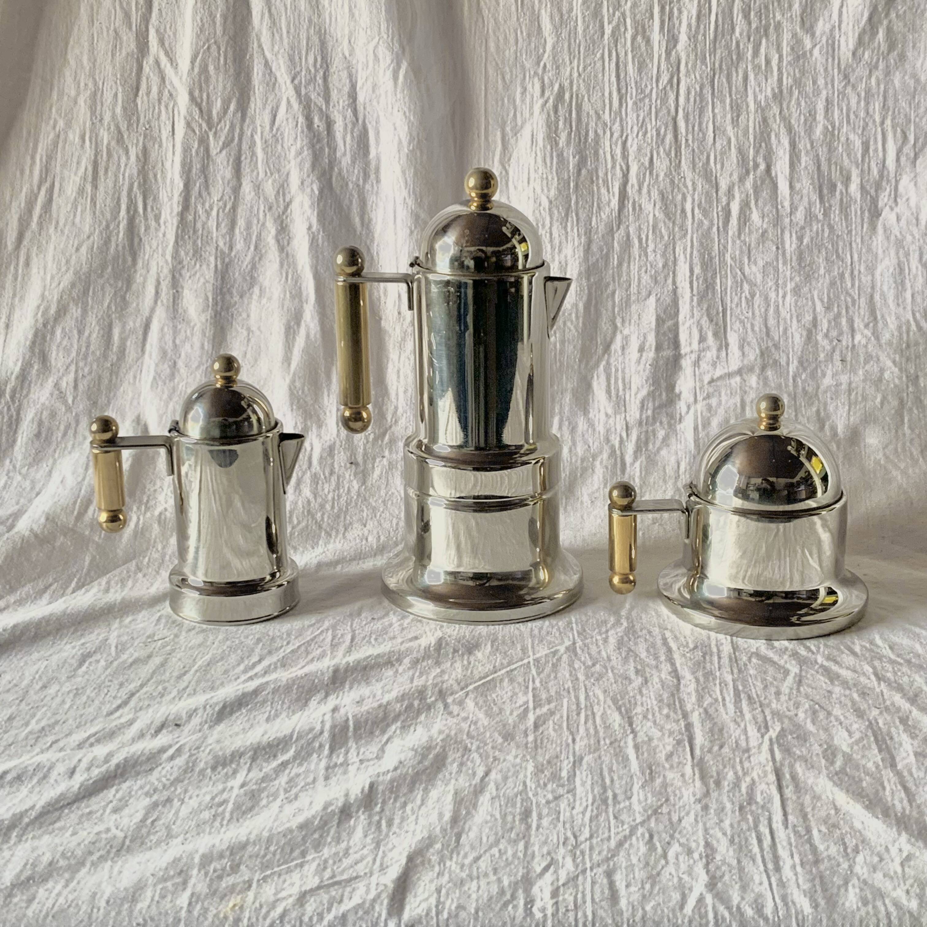 Kontessa VEV Vigano 4-cup Italian coffee maker with sugar bowl and milk jug - 18/10 stainless steel