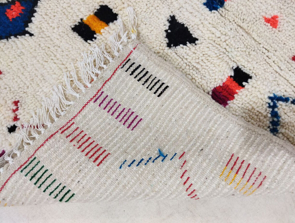 Moroccan berber carpet 152x100cm