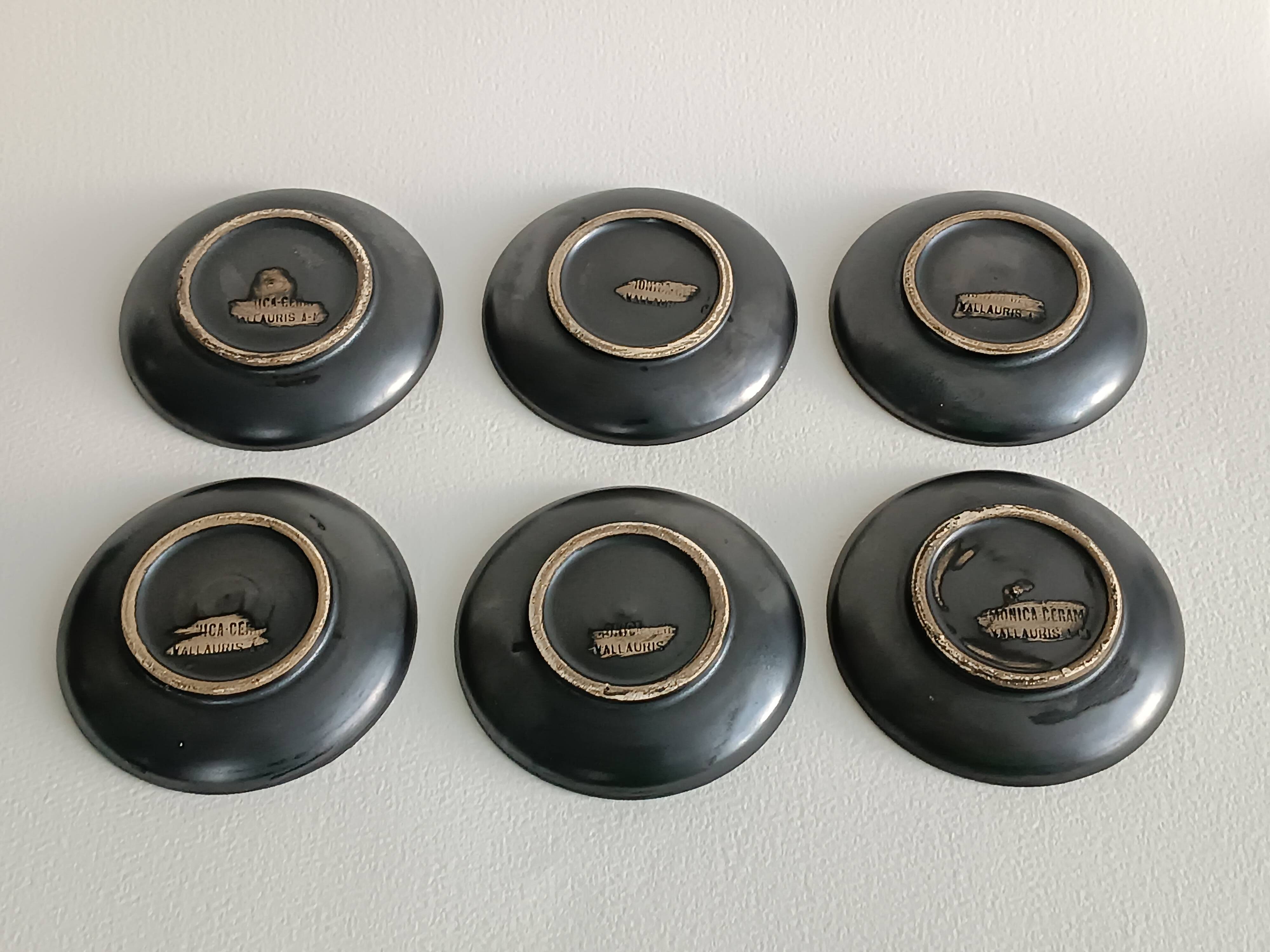 Ensemble de six tasses et leur soucoupe en céramique Monica Ceram Vallauris