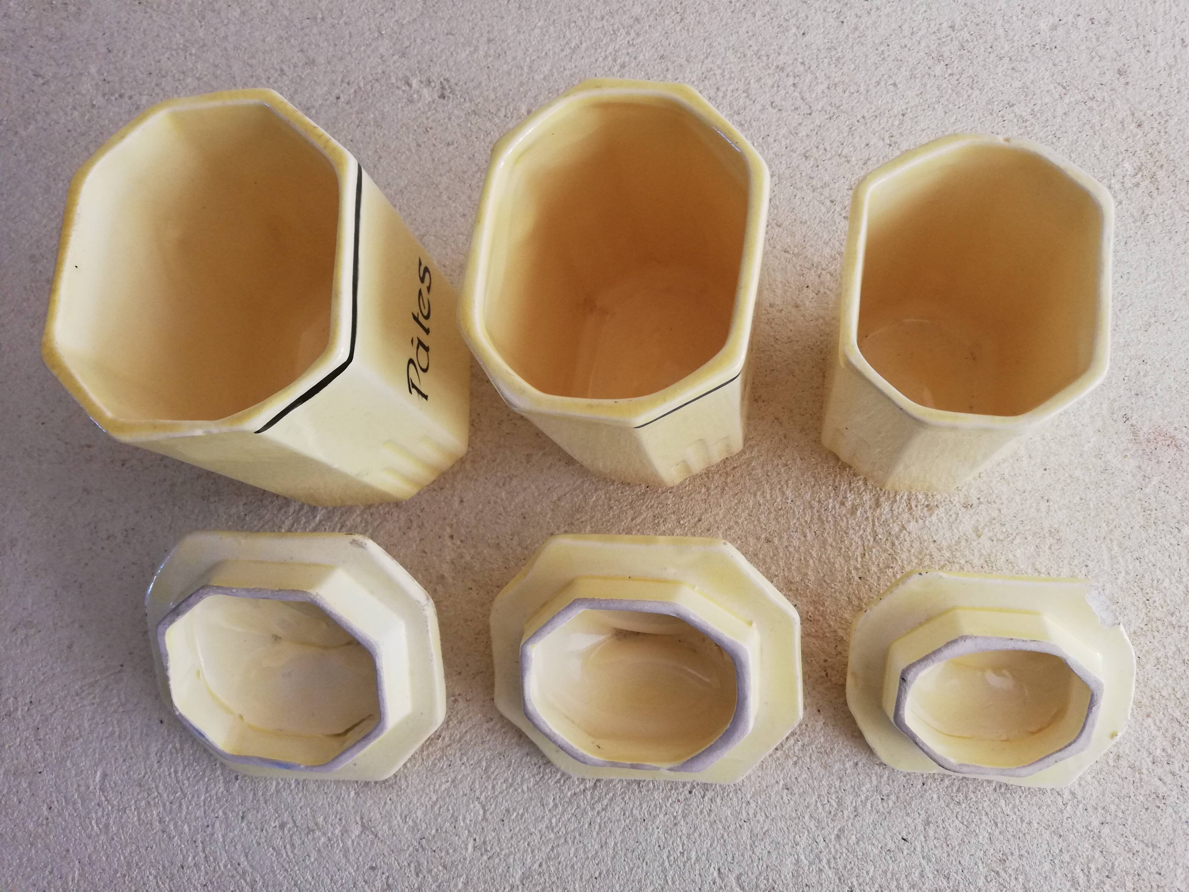 3 vintage spice pots iron earth