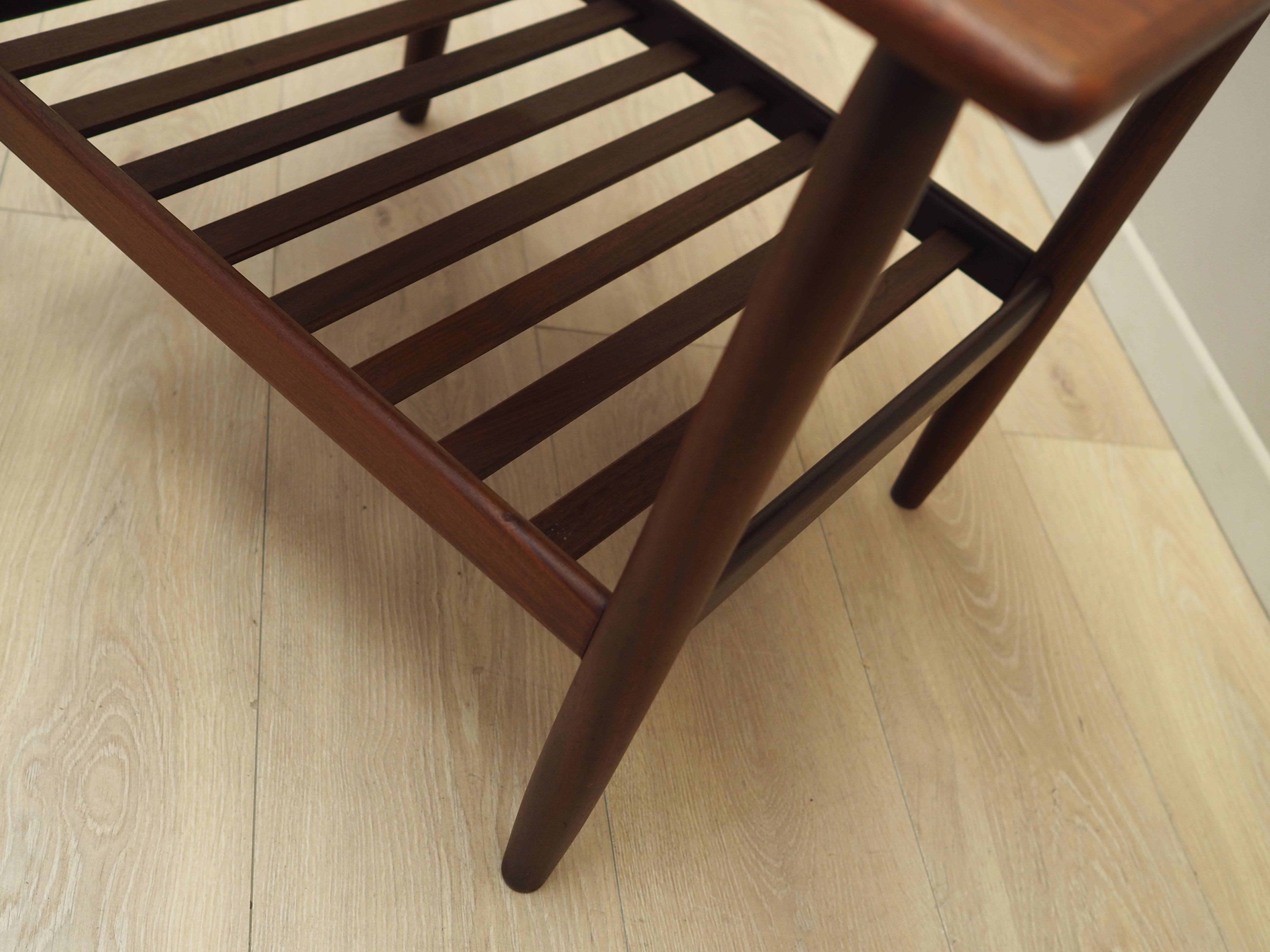 Teak coffee table, Danish design, 1970s, manufacturer: Vitzè
