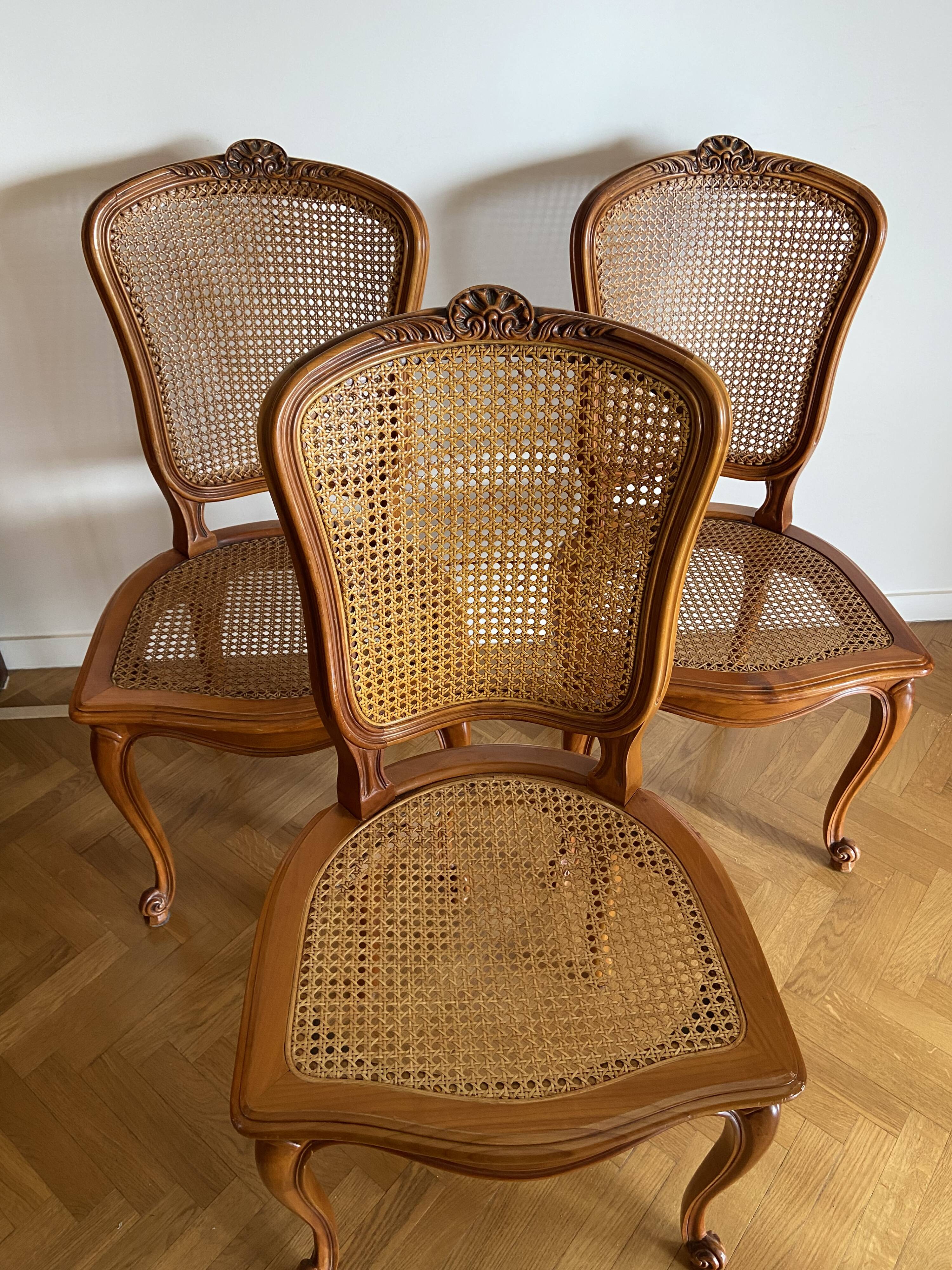 Set of 3 canned chairs
