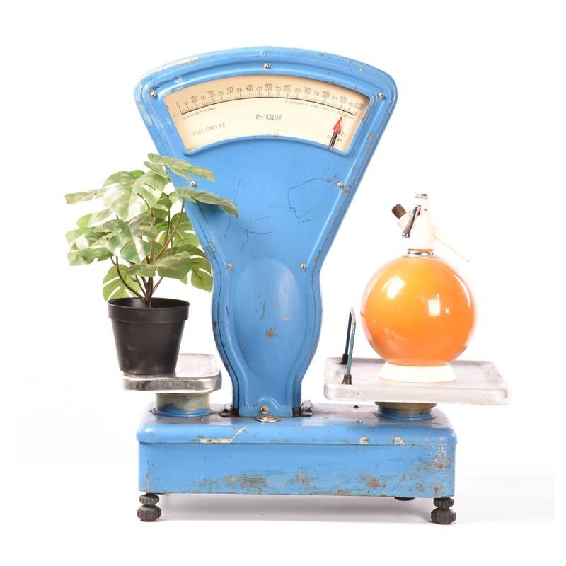 Vintage brocante scale