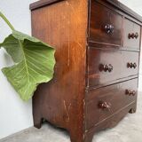 19th century English chest of drawers