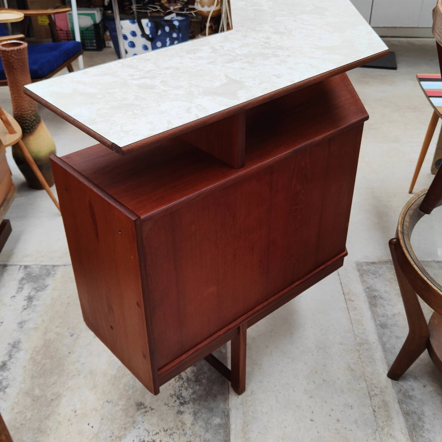 Scandinavian teak bar by Turnidge England 1960s