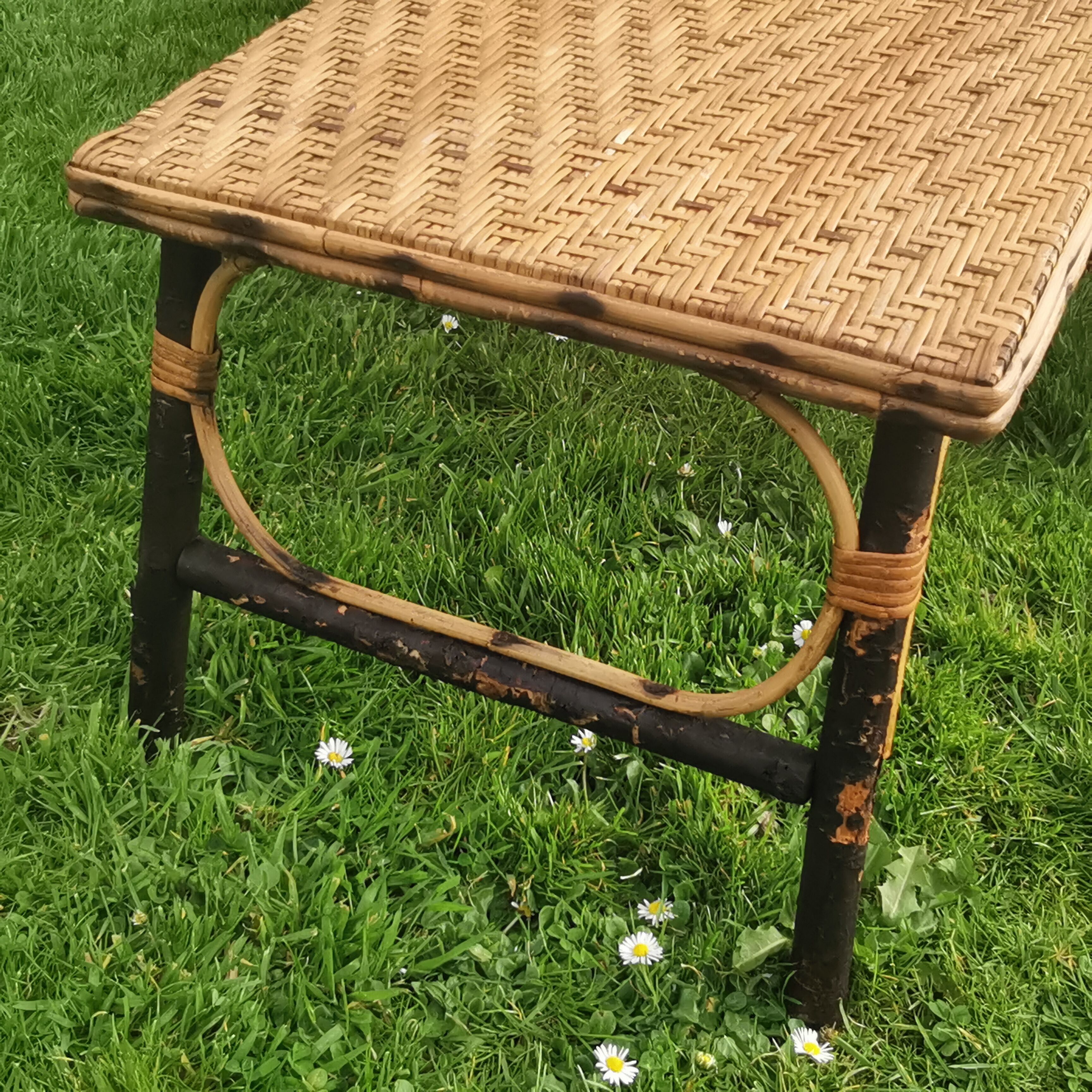 Chaise longue en rotin