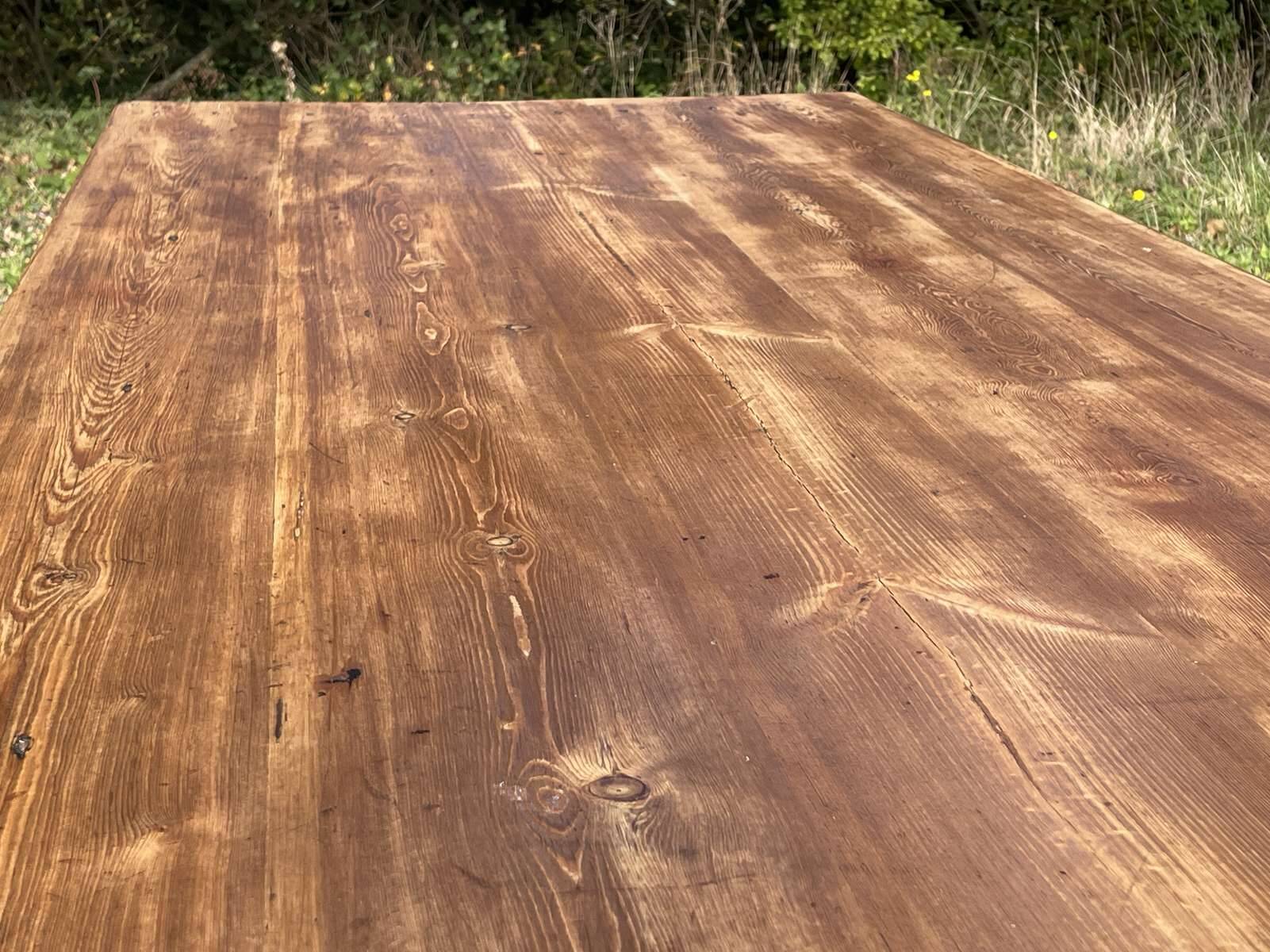 Early 20th century farmhouse table in fir and chestnut