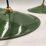 Enamelled sheet metal suspensions