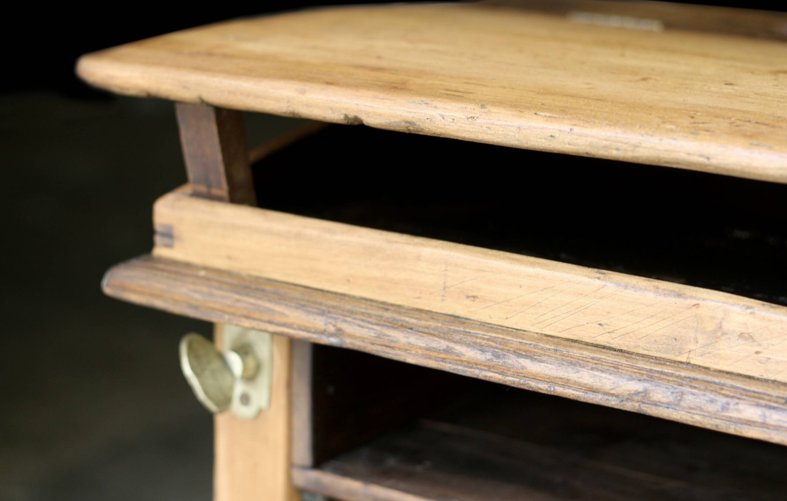 FERET architect's table - hygienic table circa 1900.