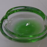 Cendrier du milieu du siècle en verre métallurgique, par Glasswork Novy Bor, années 1960.