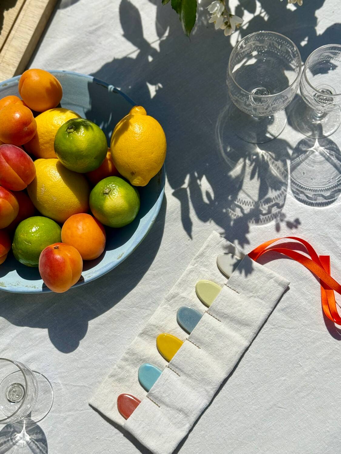 Set of 6 stoneware knife holders