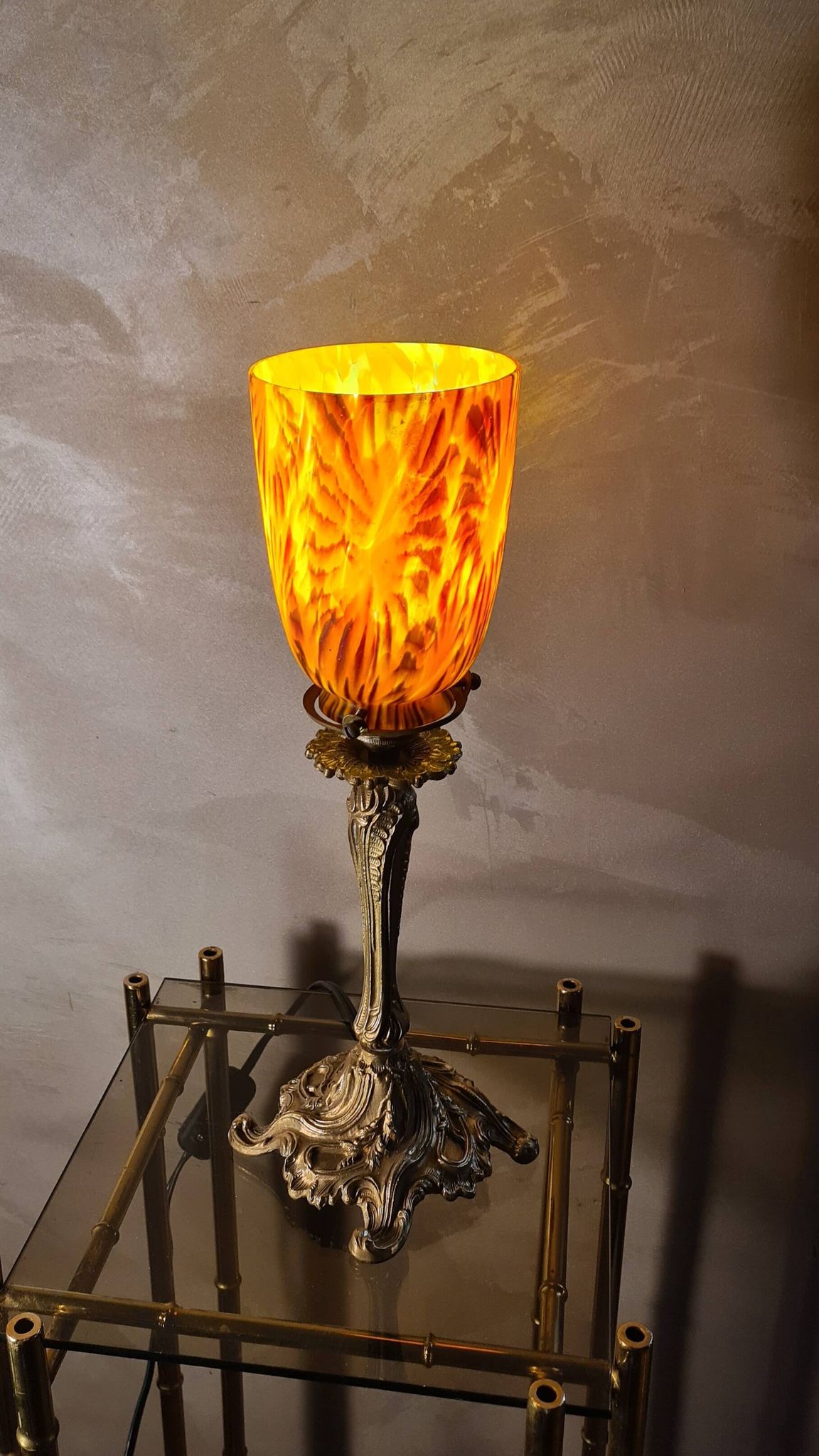 art nouveau rocaille style bronze lamp, superb tulip, 36x15, very good condition
