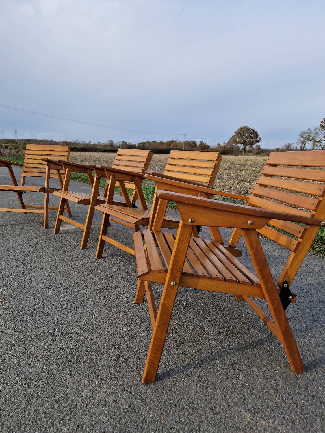 Set of 4 vintage folding armchairs