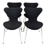 Set Of 4 Seven Chairs Model 3107 Original Upholstered In Black Fabric By Arne Jacobsen