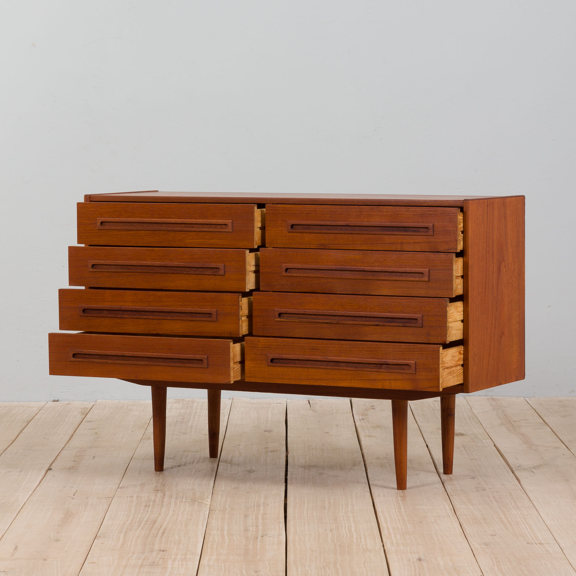 Danish mid century wide teak dresser with 8 drawers, 1960s
