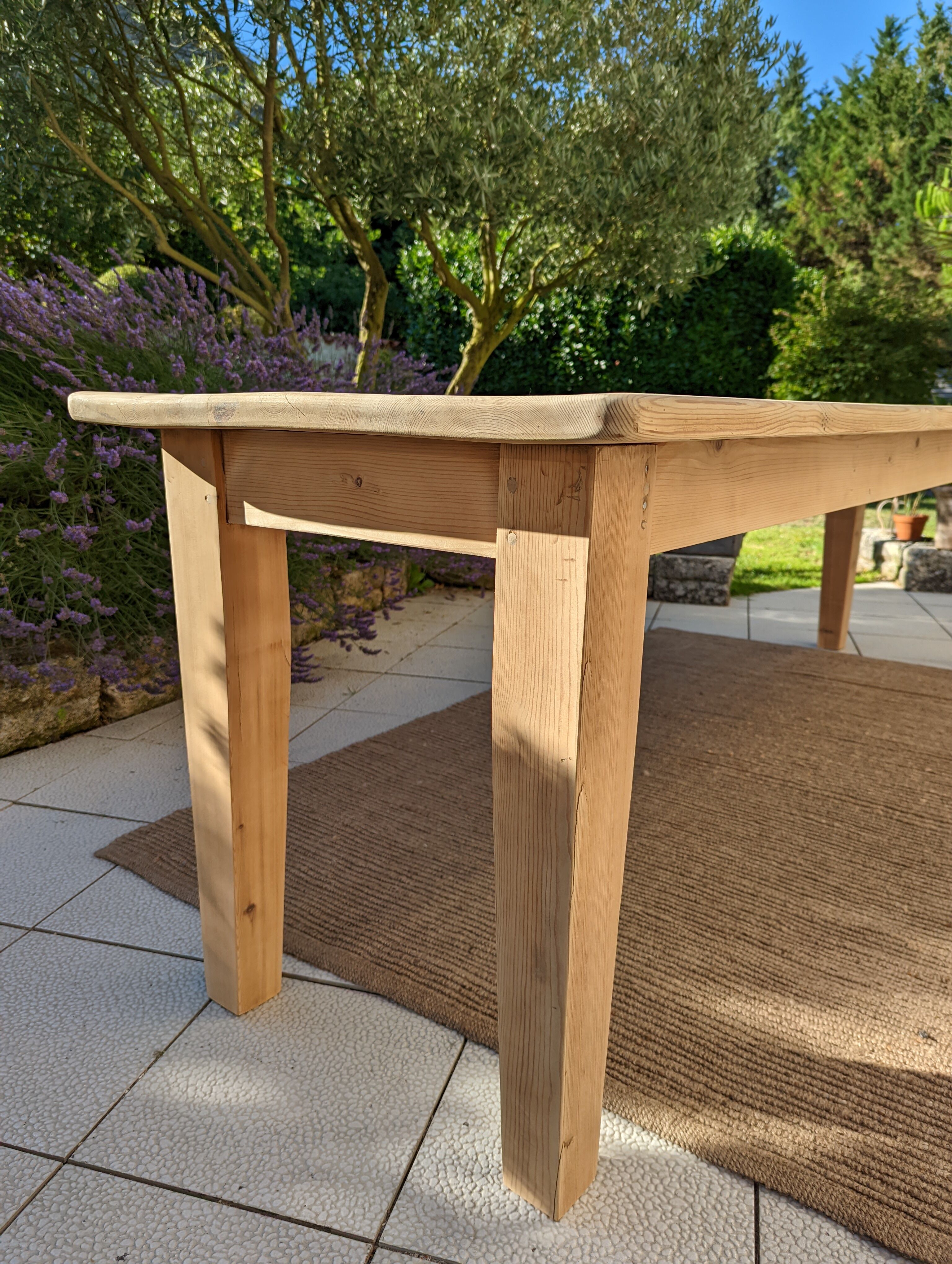 Table de ferme