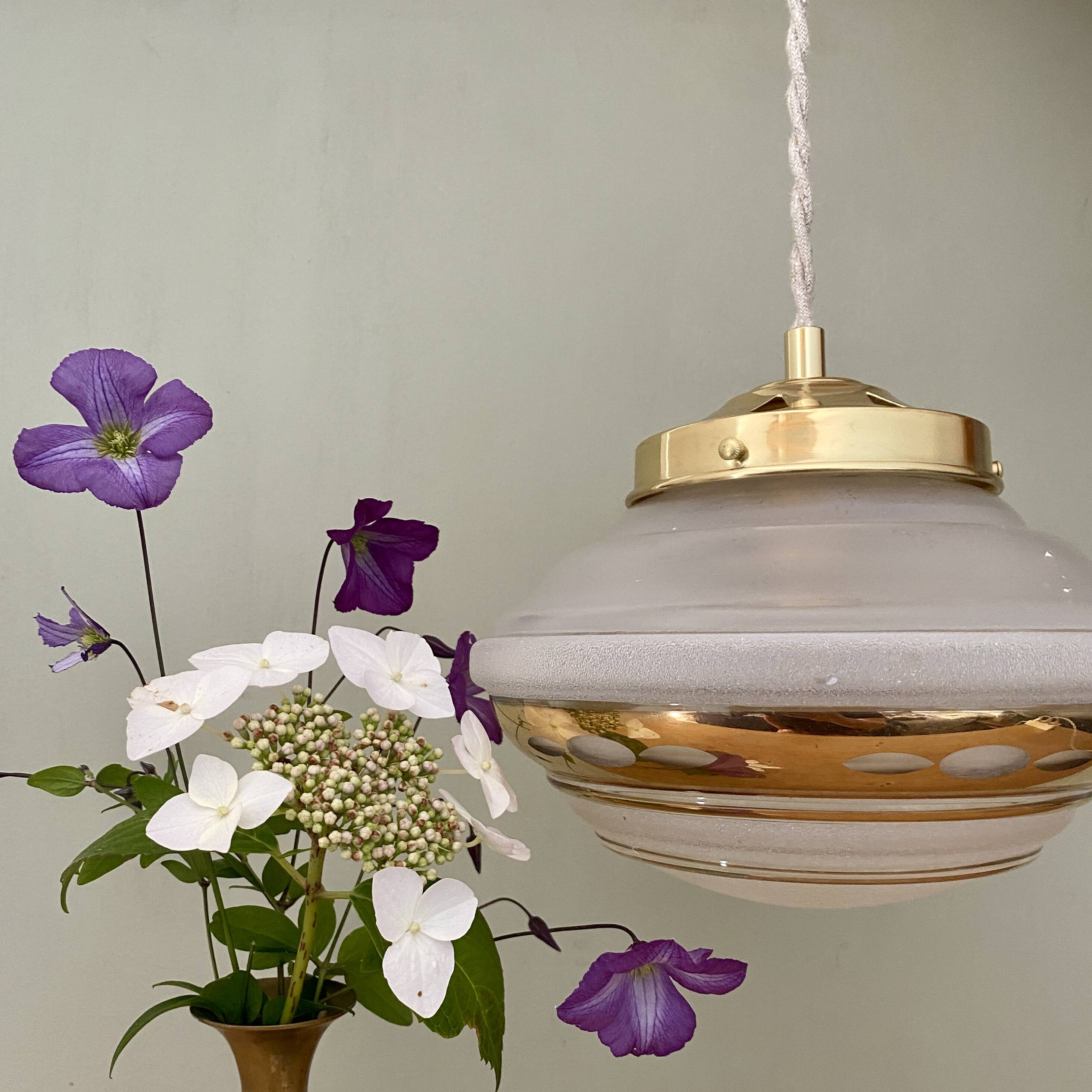 Vintage art deco globe pendant light in white and gold frosted glass