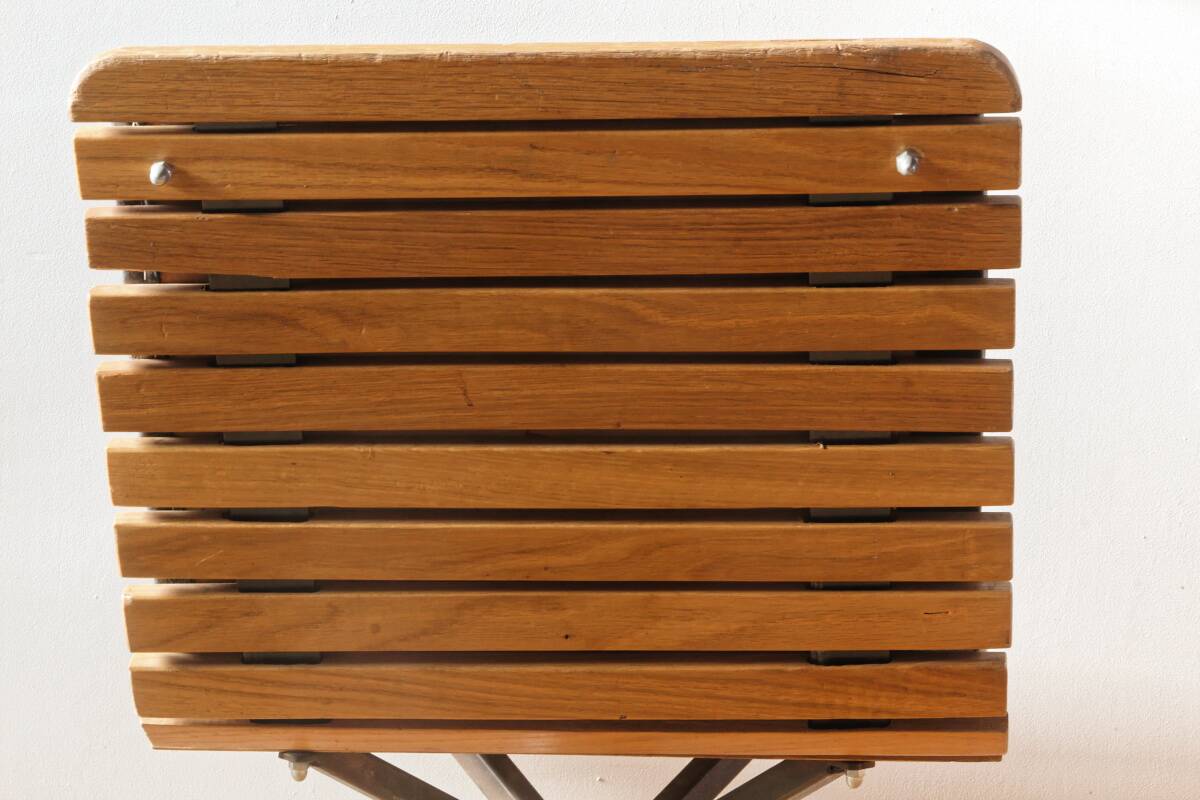 Handcrafted chair, laminated wood and leather
