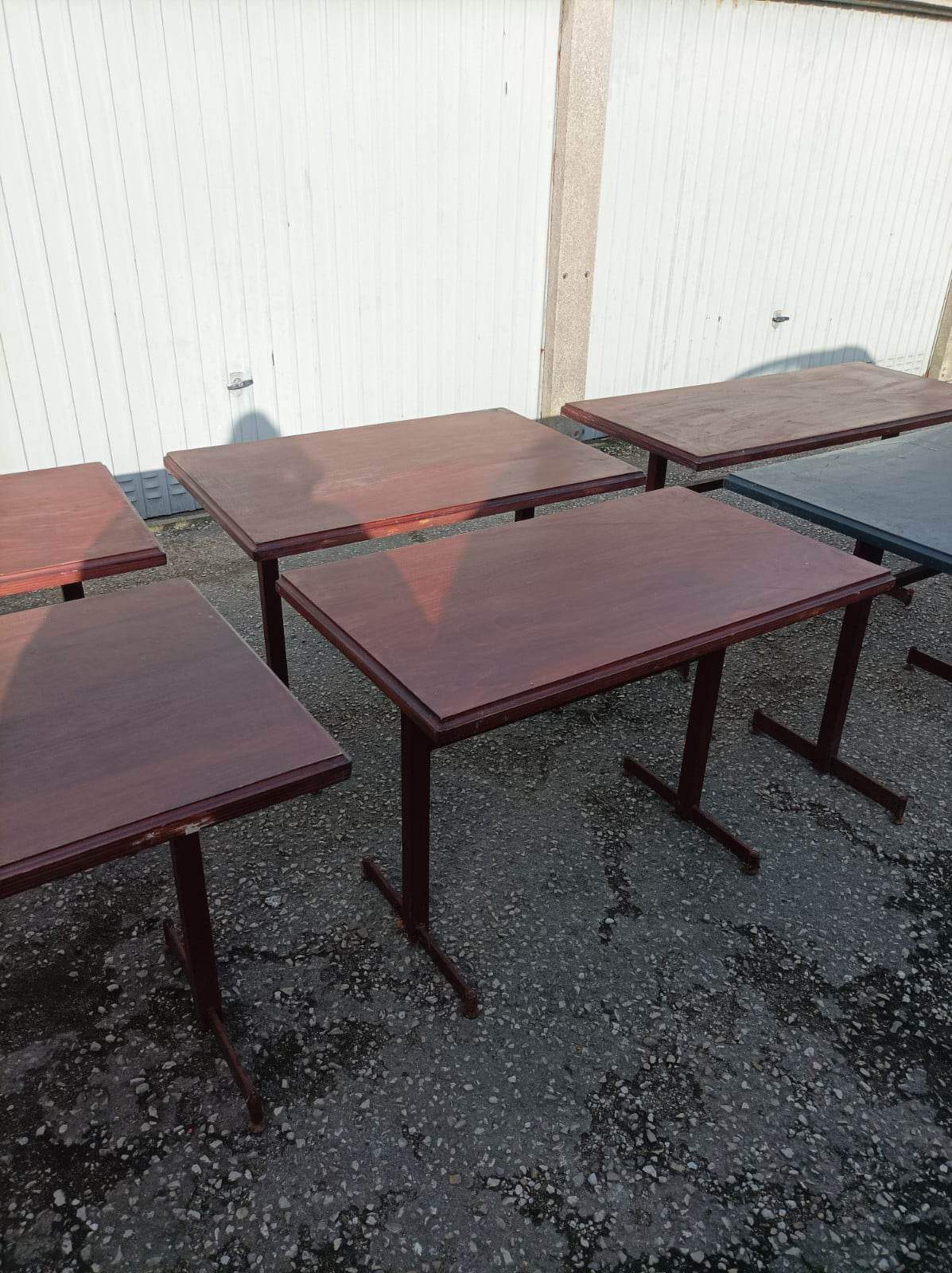 Bistro lot 9 tables and 16 chairs mahieu Jule bry