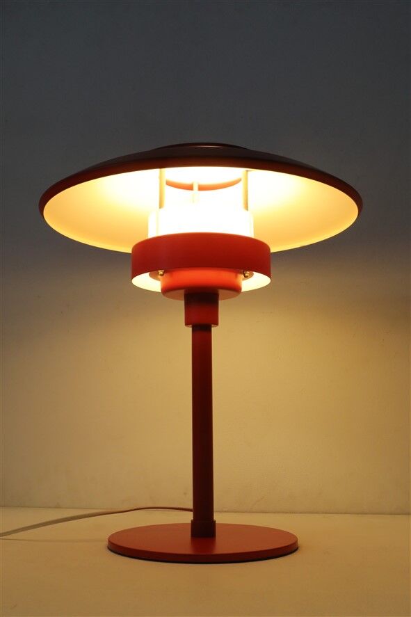 Rare lampe de bureau/table Lyskær rouge / design danois moderne / années 1970 / 1980 / postmoderne